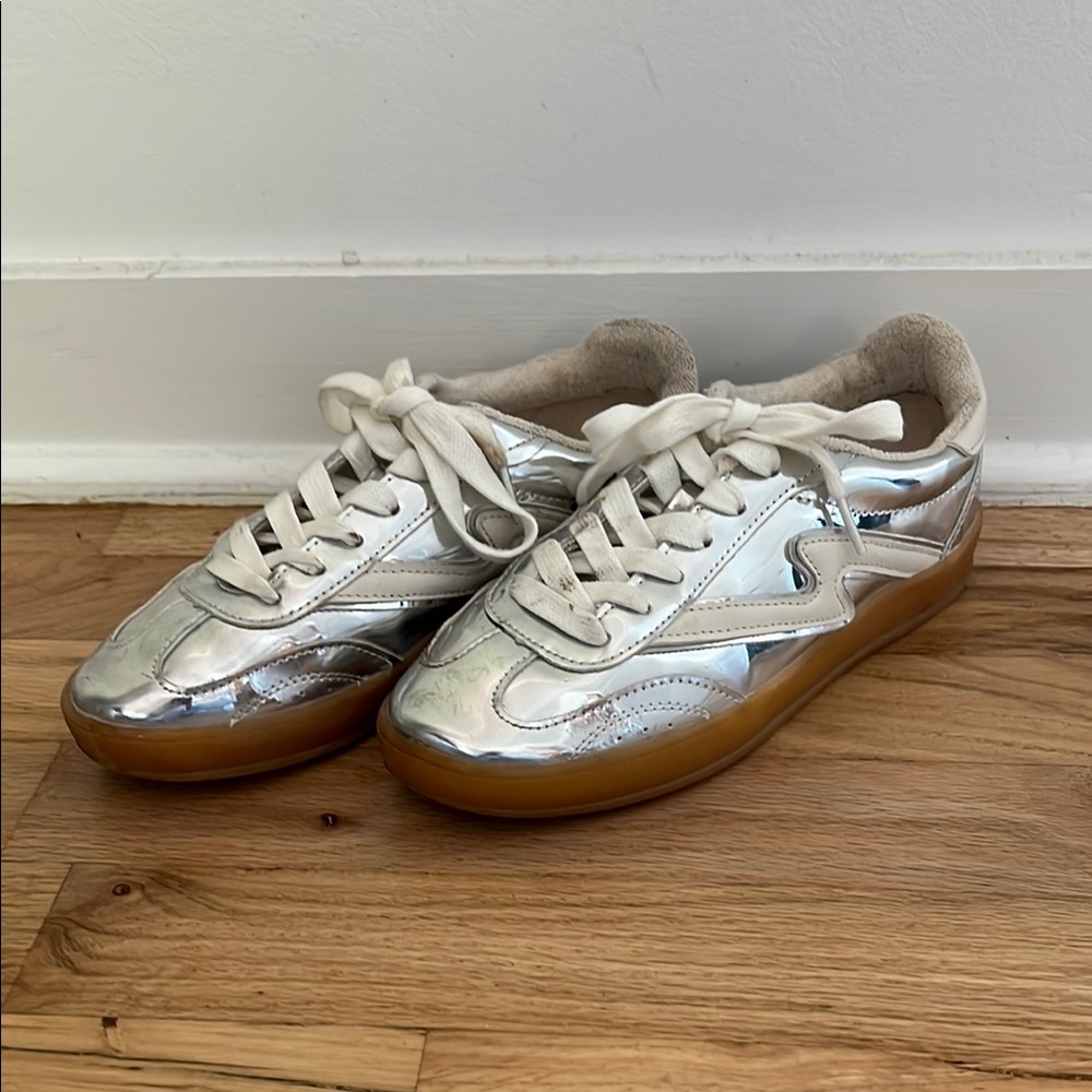 Madden Girl Silver and White Sneakers | EUC